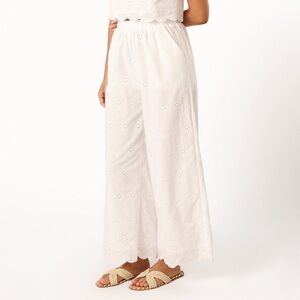 Petal & Pup Clementine Pant in white eyelet size small 100% cotton lined